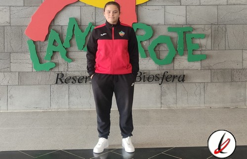 yaretzi_betancor_entrenamiento_seleccion_1