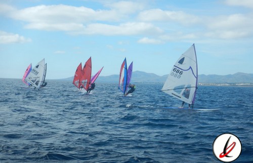 copa_españa_windsurfer_entrenamiento_1