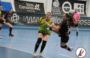 Ana Radovic durante la visita previa al Sporting La Rioja en el CICAR Lanzarote Ciudad de Arrecife
