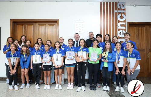 recepcion_pinguinos_cabildo_1