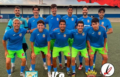 El Sporting Tías inicia una nueva etapa con José Labrador y una identidad propia