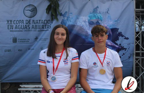 Diego Vázquez y Natalia Sasu se imponen en la VIII Travesía Alejandro Candela