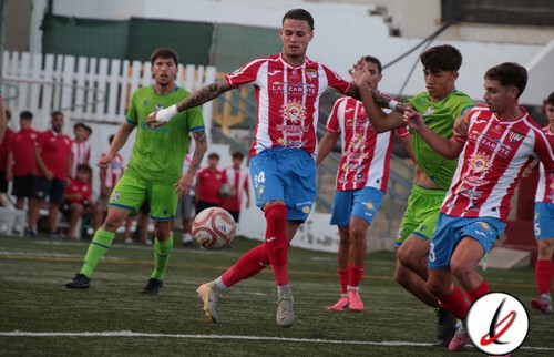El Tenerife “C” acaba con la condición de invicto del San Bartolomé en un partido loco